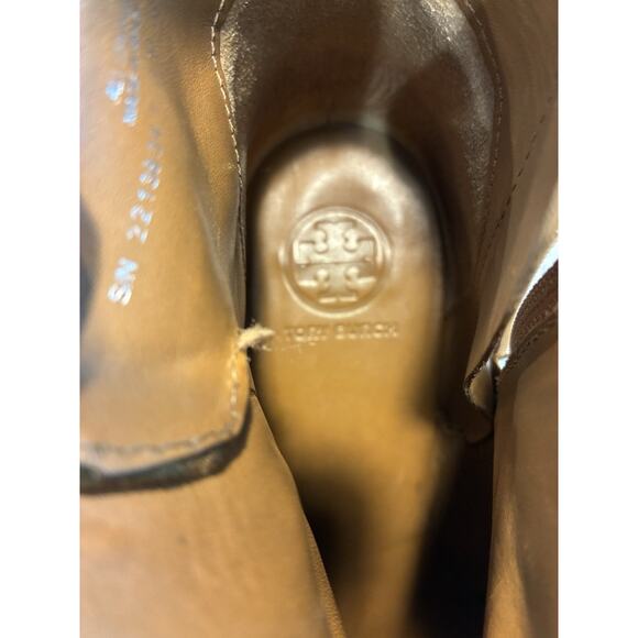 Tory Burch Sabe Caramel Suede Ankle Bootie Side Zipper Heel Logo Brazil SZ 10 - Picture 9 of 9